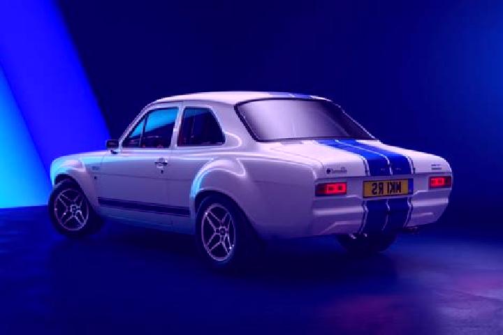 escort Miasskoye