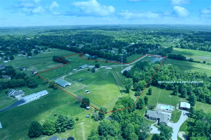 escort Midland Acres