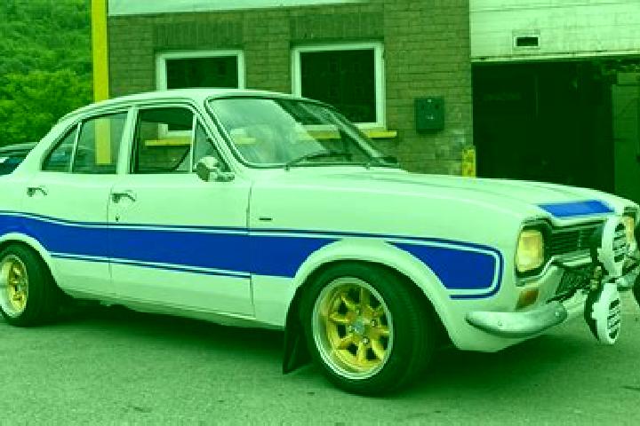 escort Miesenbach