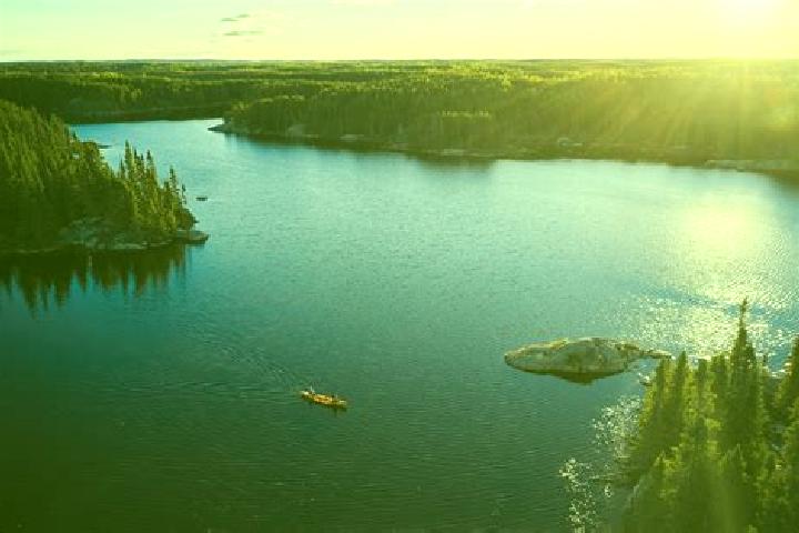 escort Minnesota Lake