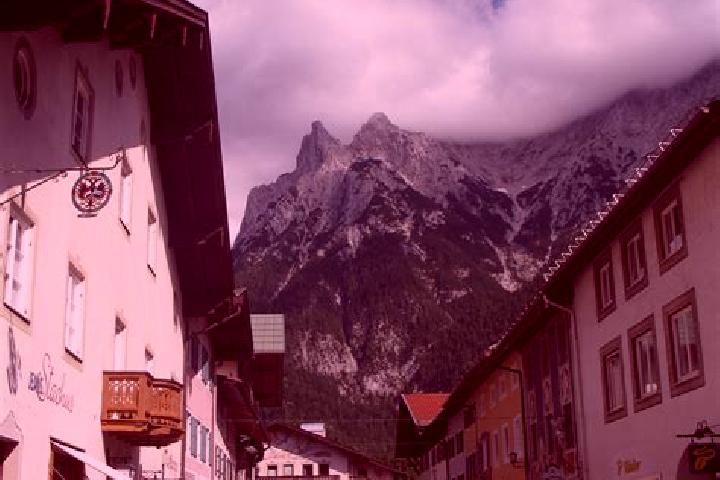 escort Mittenwald