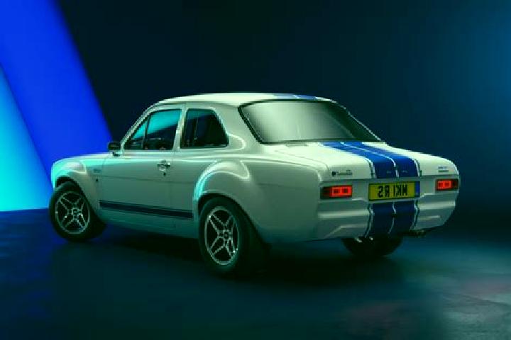 escort Mizue