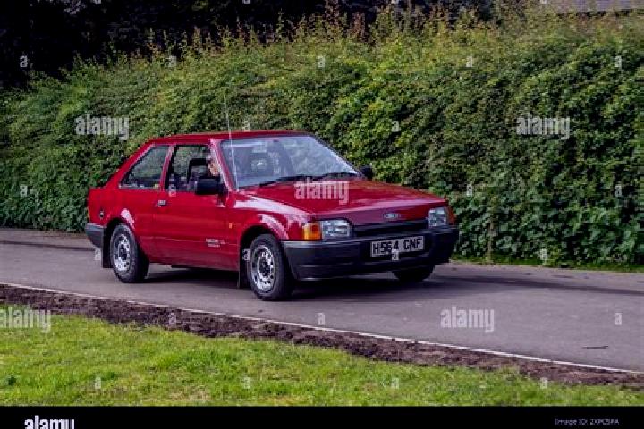 escort Moeze