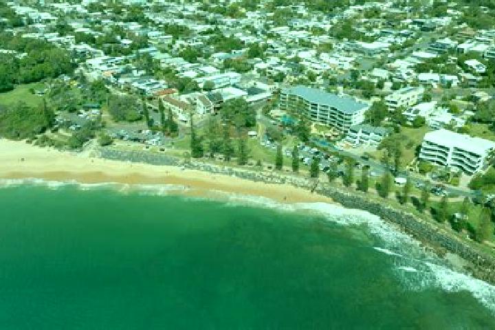 escort Moffat Beach