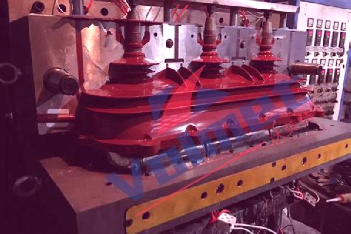 escort Mold