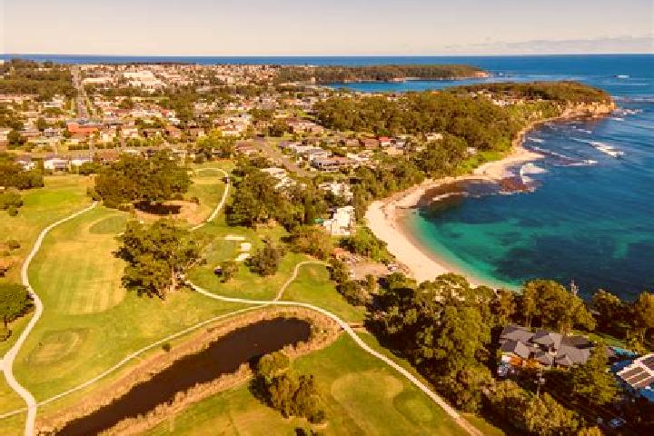 escort Mollymook Beach