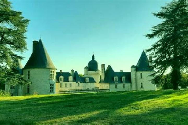 escort Monthou-sur-Cher