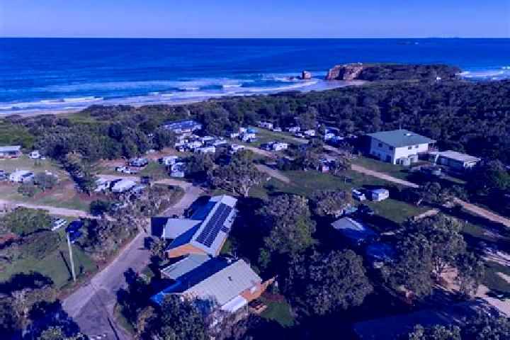 escort Moonee Beach