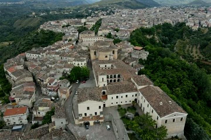 escort Mormanno
