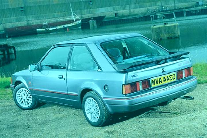 escort Motcombe