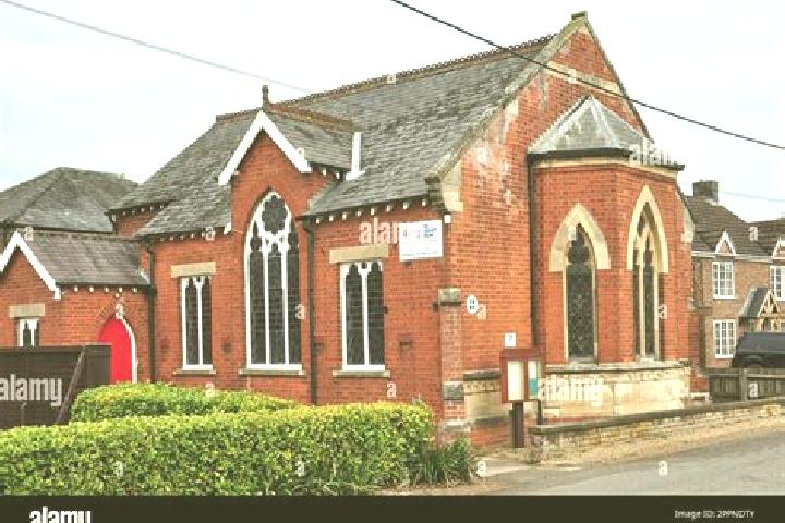 escort Moulton Chapel