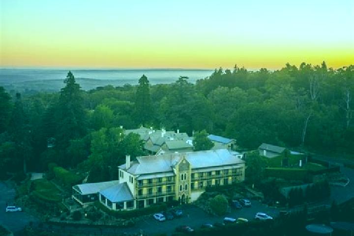 escort Mount Lofty