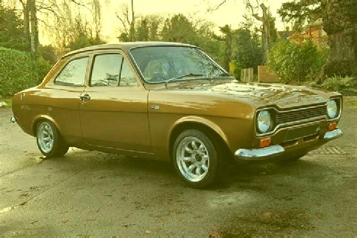 escort Mouzeil