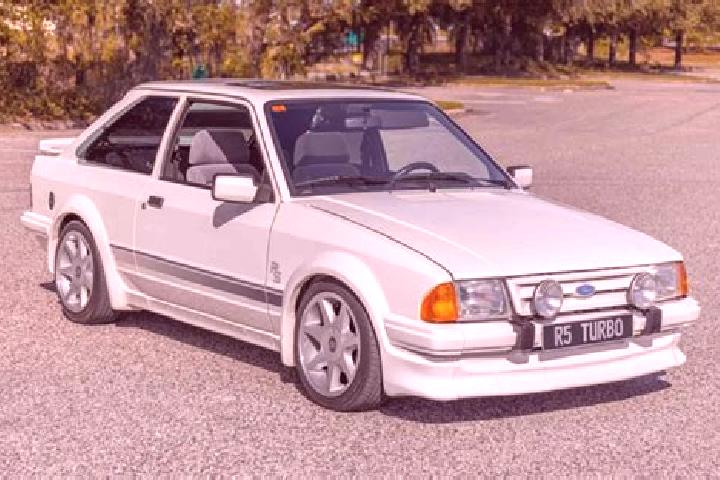 escort Moyako