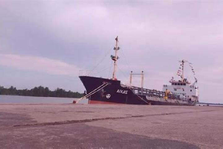 escort Muara Sabak