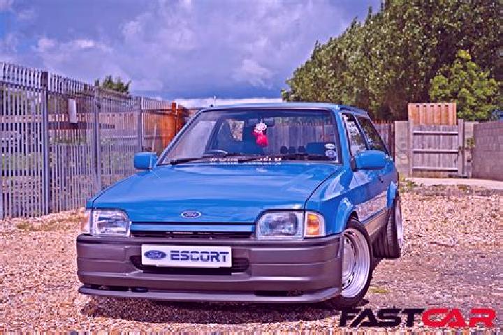 escort Mubende
