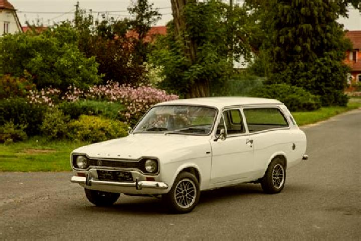 escort Muirancourt