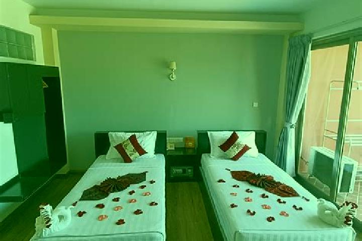 escort Myauk Chaung