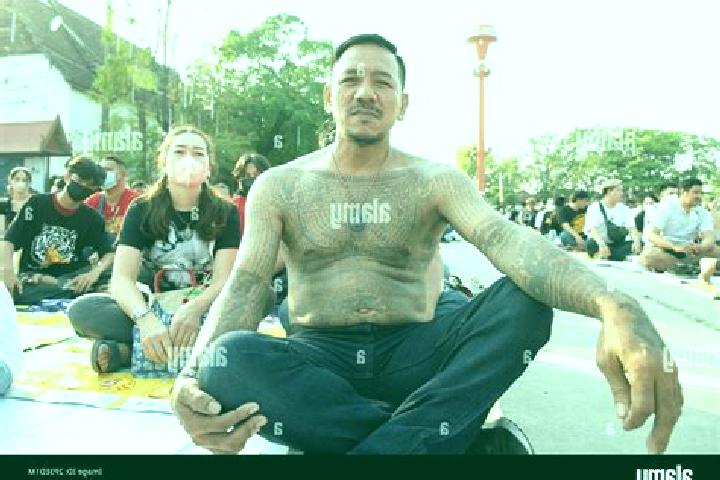 escort Nakhon Chai Si