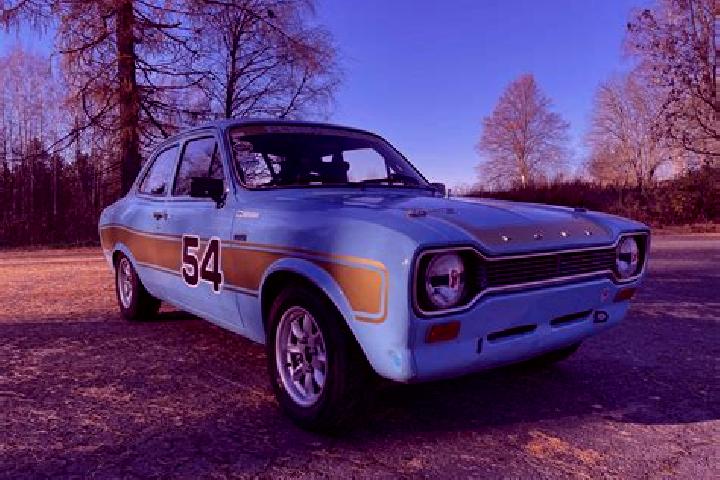 escort Neebing