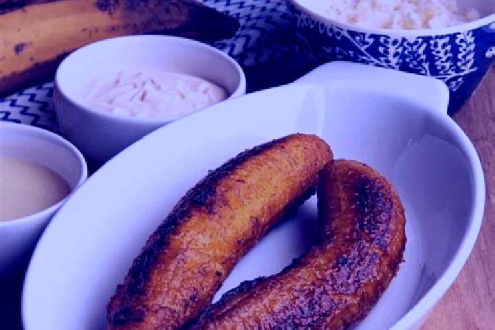 escort Neos Platanos