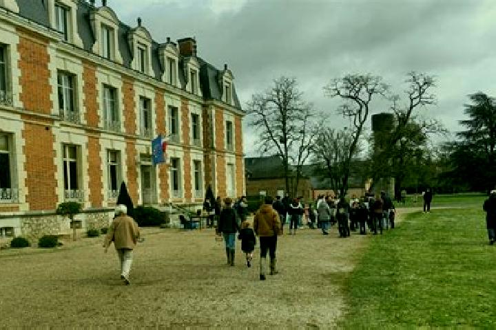 escort Neung-sur-Beuvron