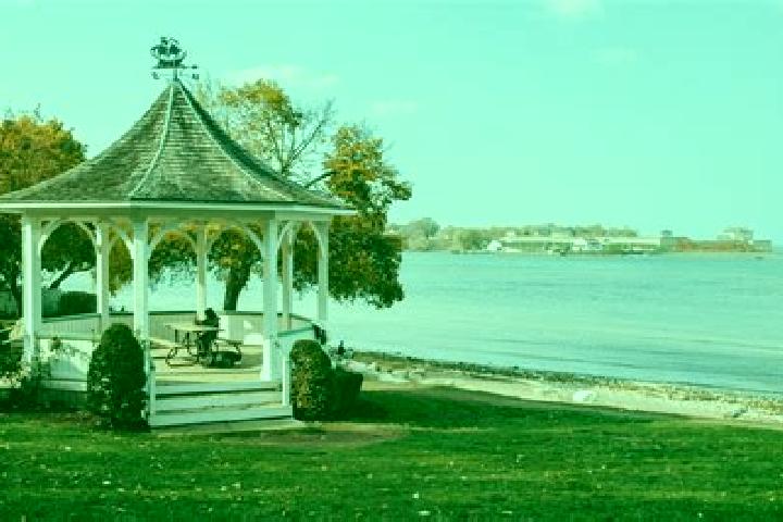 escort Niagara-on-the-Lake