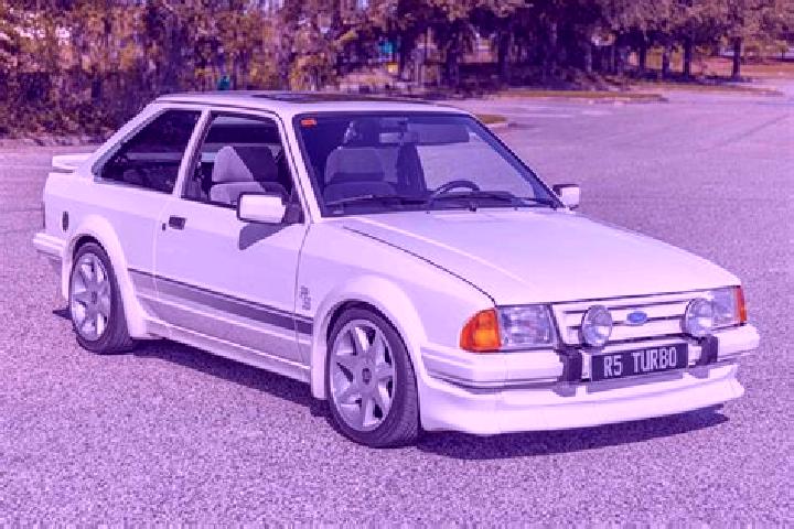 escort Niederstriegis
