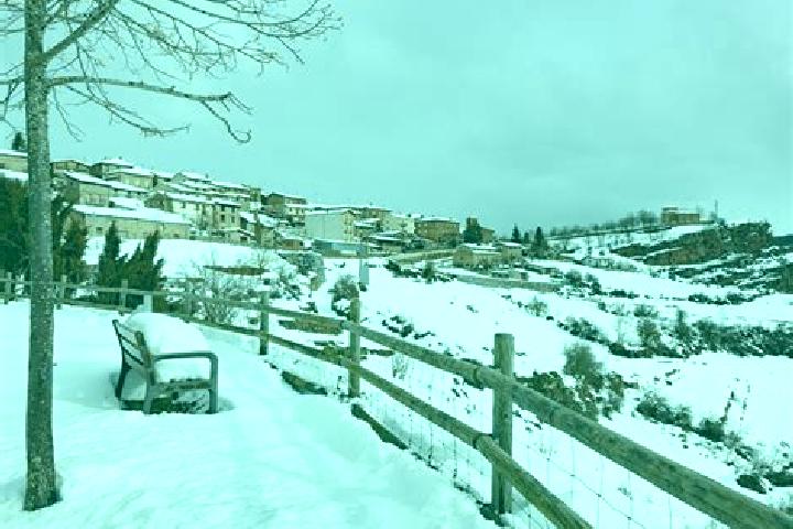 escort Nieva de Cameros