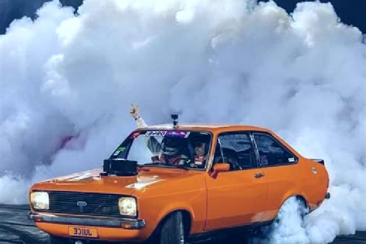 escort Nov