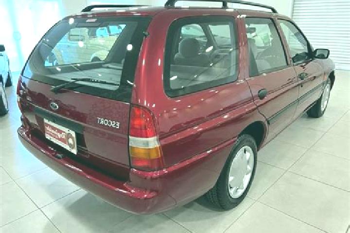 escort Nova Paka