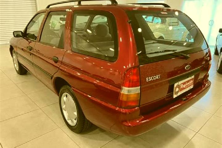 escort Nova Soure