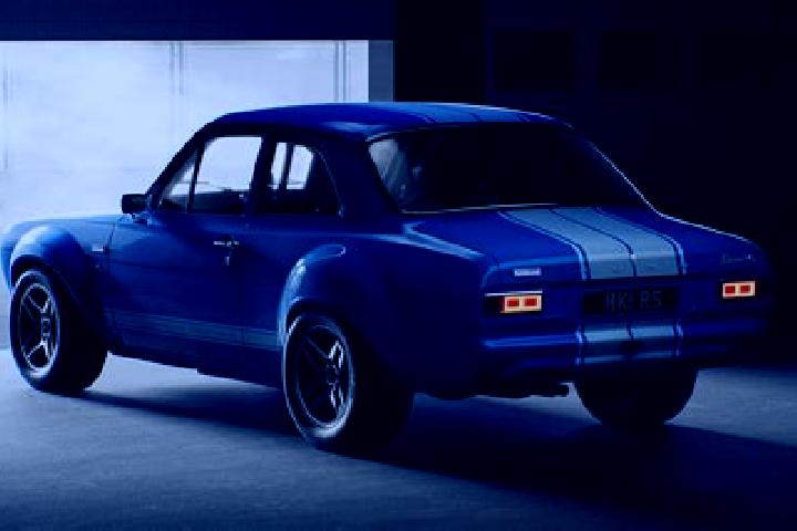 escort Novoutkinsk