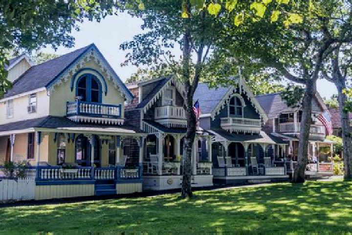 escort Oak Bluffs
