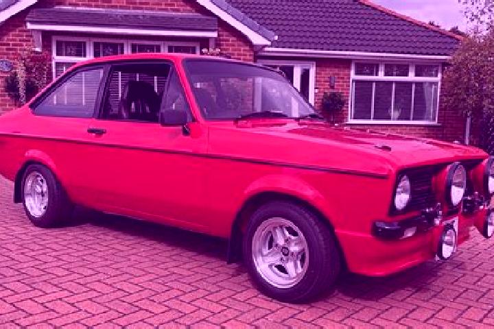 escort Old Newton