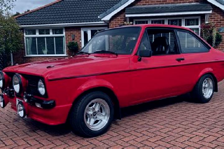 escort Old Woking
