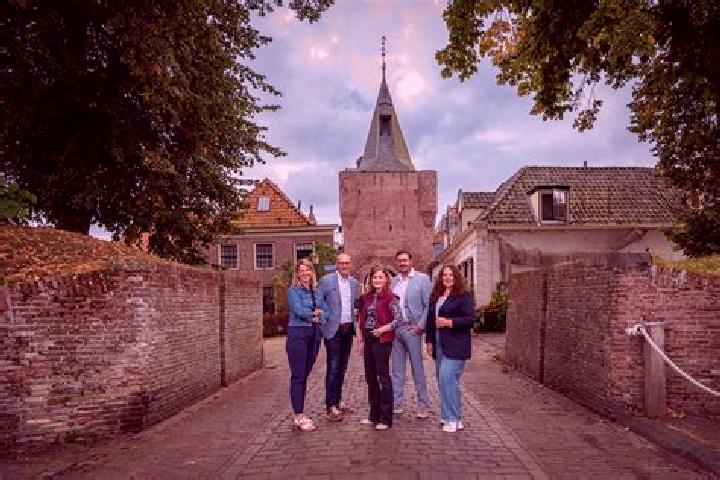 escort Oosterhuizen