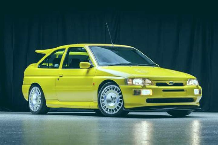 escort Ostrander