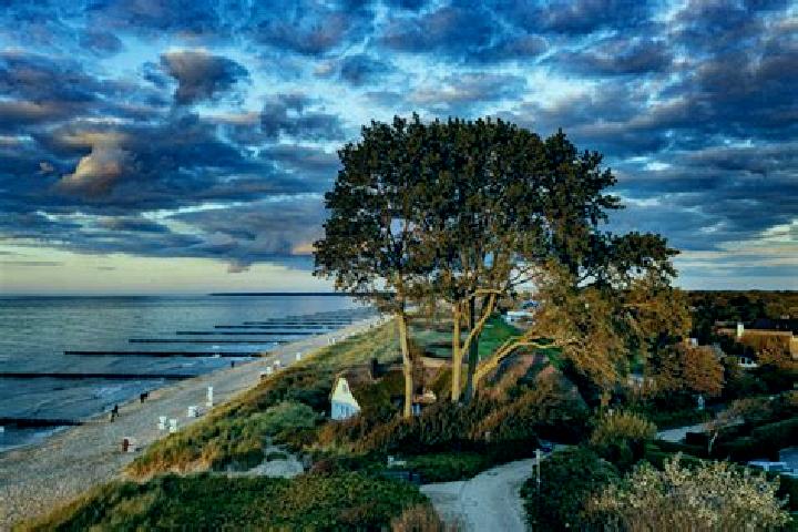 escort Ostseebad Ahrenshoop