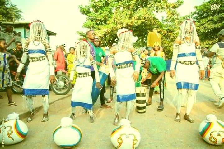 escort Ouidah