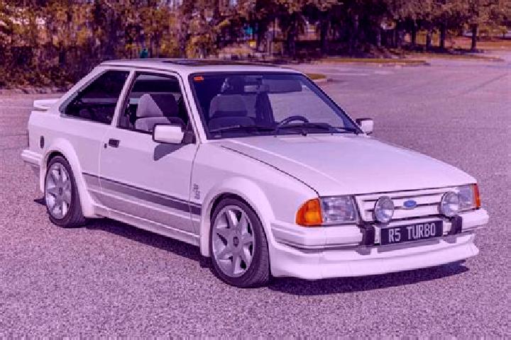 escort Ovilla