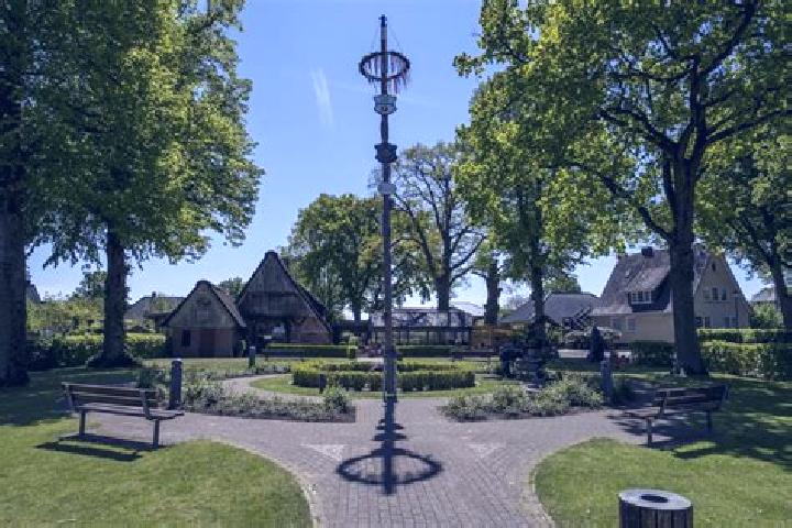 escort Padenstedt