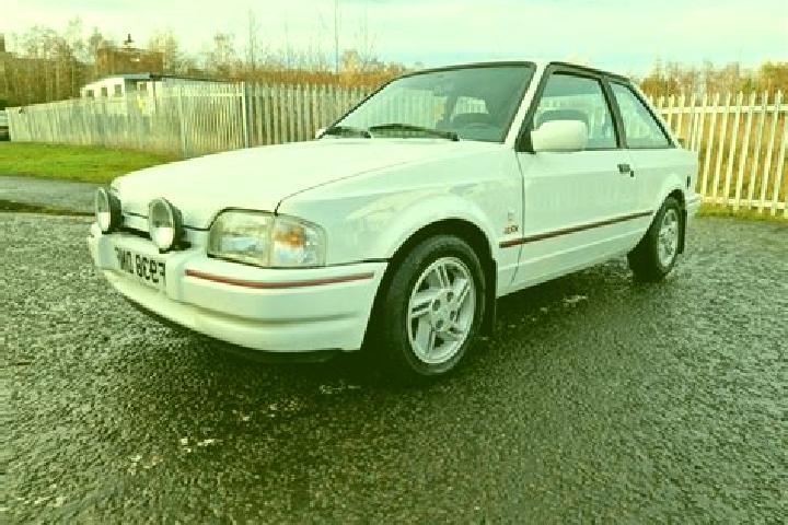 escort Paech on-up