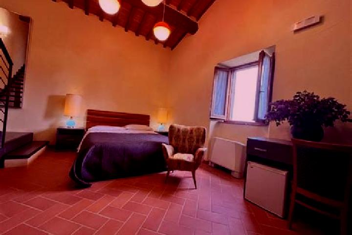 escort Palazzo del Pero