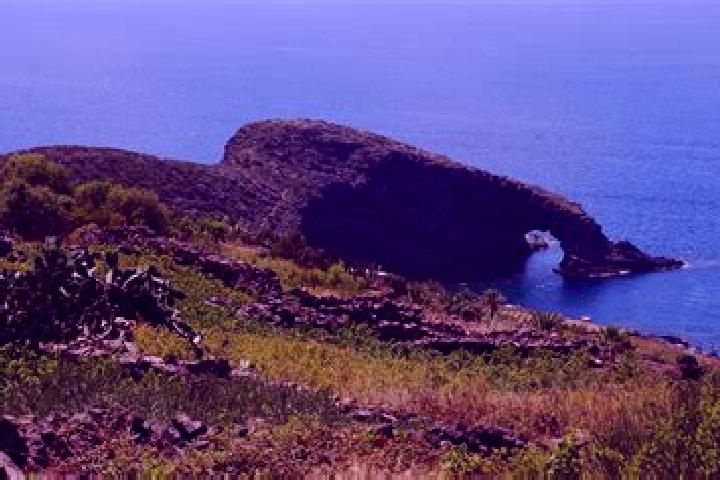escort Pantelleria
