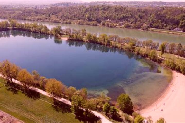 escort Parigny-les-Vaux