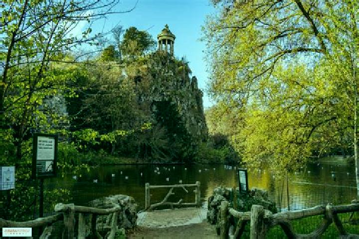 escort Paris 19 Buttes-Chaumont