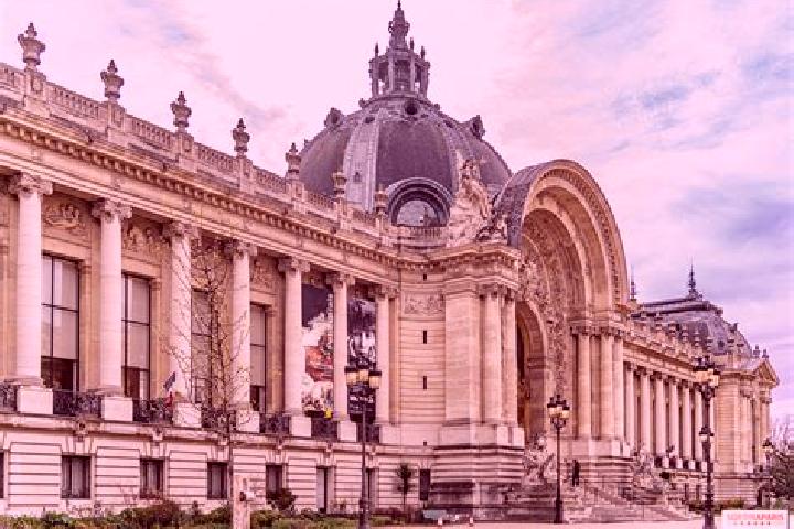 escort Petit Palais