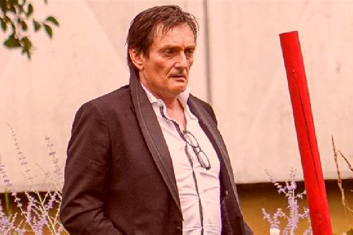 escort Pierre-Chatel