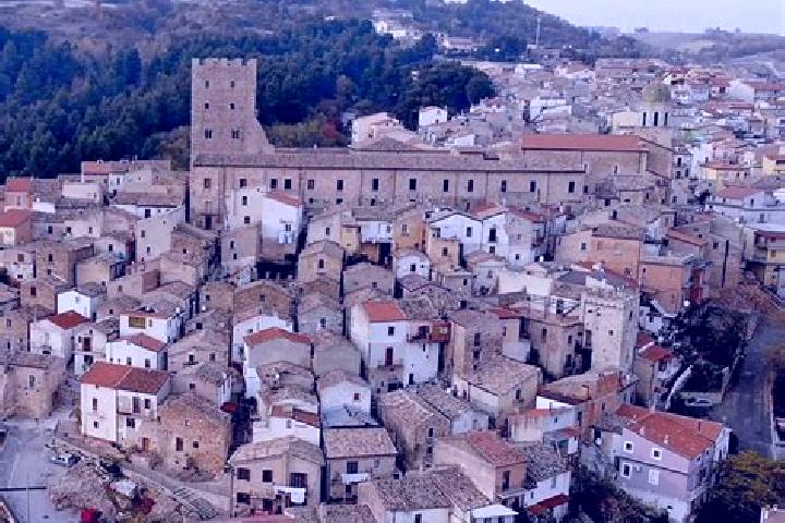 escort Pietramontecorvino